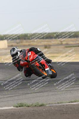 media/Sep-07-2024-Pacific Track Time (Sat) [[9bb89f5e83]]/A group/Phone Wall Paper 1000am/